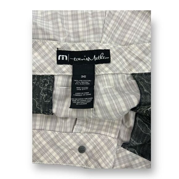 Travis Mathew Golf Plaid Shorts Size 36 - Picture 6 of 6